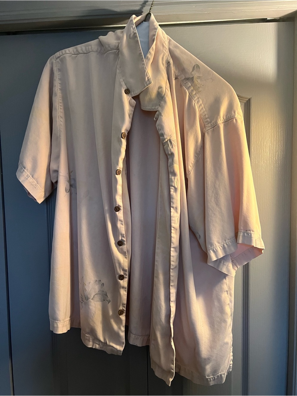 Tommy Bahama Light Pink Short-Sleeve Button-Down Shirt